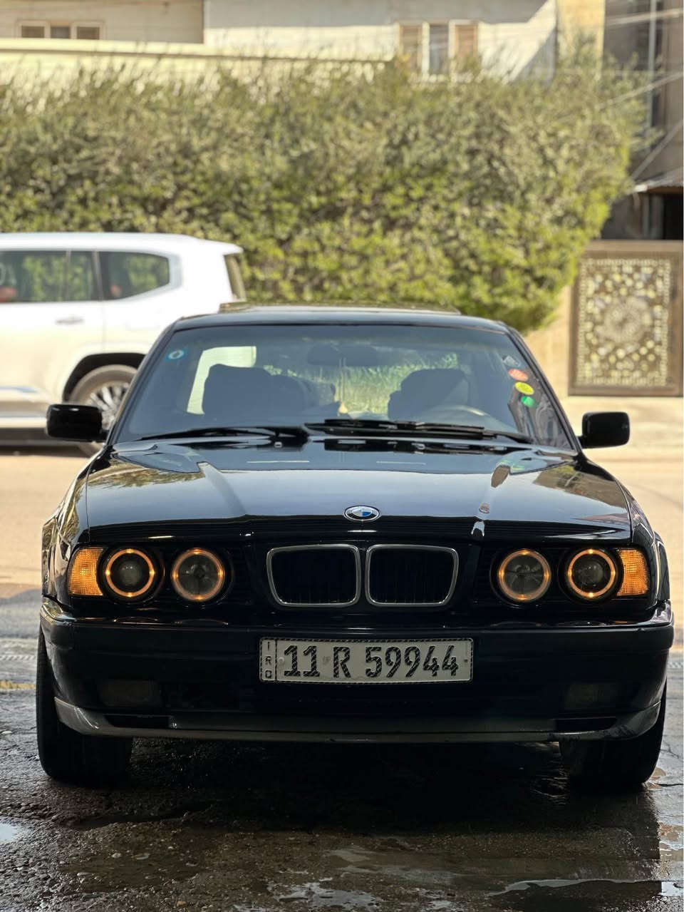 للبيع بي ام دبليو حجم ٥٢٥ موديل ١٩٩٠ محرك مسكر فانوس

كير اوتماتيك محرك وكير جدد شادها كلش حلوات مكفولات

تبريد سويتله ادامه قبل سبوع كامل وشغال ثلج تبريدها صار 

صدر الخلفي والمامي كله جديد تخم تاير جديد ويل خليه بلاد

كهربائيات كلها شغاله بدون ولا اي جطل كلها بلاد وكلشي شغال

السياره مصبوغه للجماليه مكفوله من الحادث ومن اي خياس

سياره فول مواصفات سلايد بجم حريض كشنات كهرباء جام كهرباء مري ام دعاميات ام دوس ام ارباك كلشي شغال بيها

رقمها بغداد الجديد دولي سنويه ورقم وهزه كله جديد كبل احولك ما عليها غرامات ولا مطلوبه اي شي 

السعر 55 ورقه وبي مجال حق الجيه العنوان بغداد حي الخضراء للستفسار اتصل *********** ممتواجد ع النت بغداد, العراق
