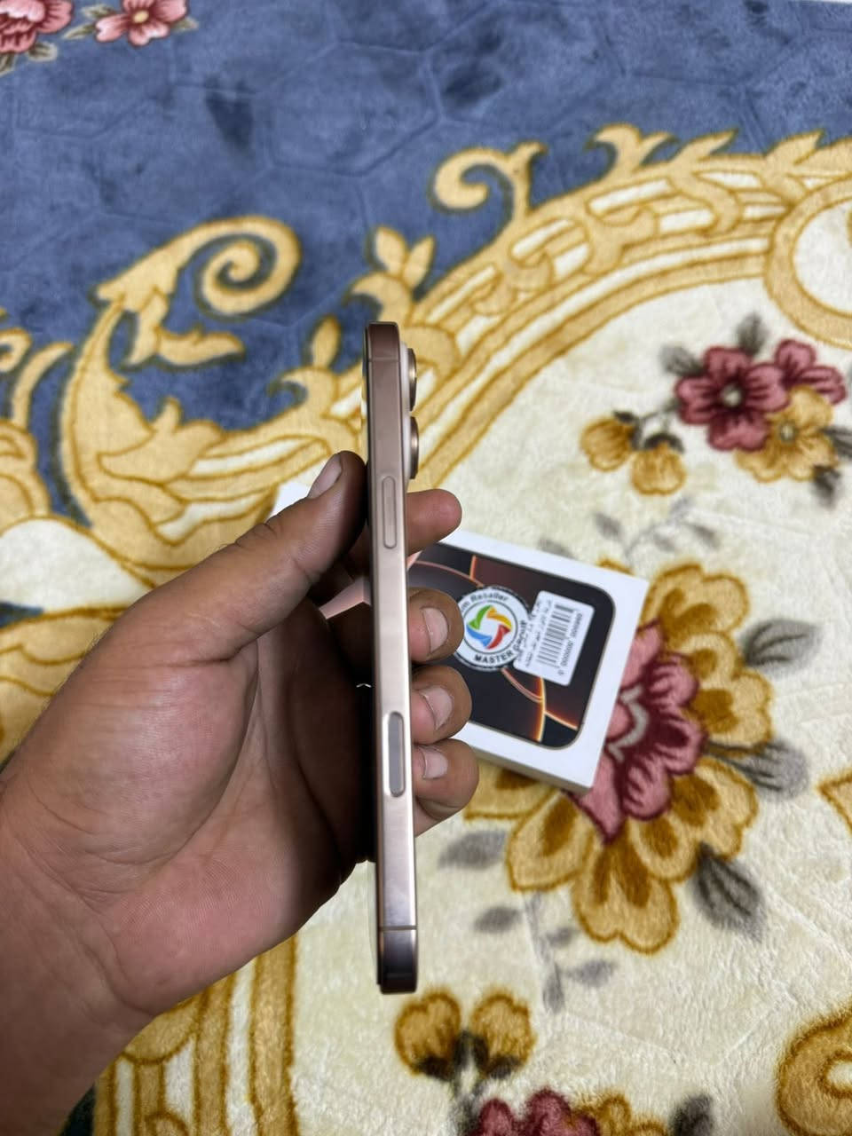 أيفون 16برو ماكس للبيع
السعر مليون 600 وبي مجال 
***********
