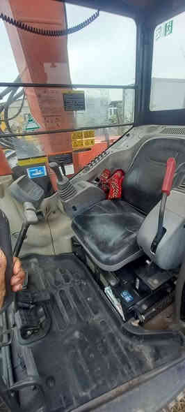 بغداد معارض النهضه شركت الخير لمعدات الثقيله حفره 2010 موديل ***********
