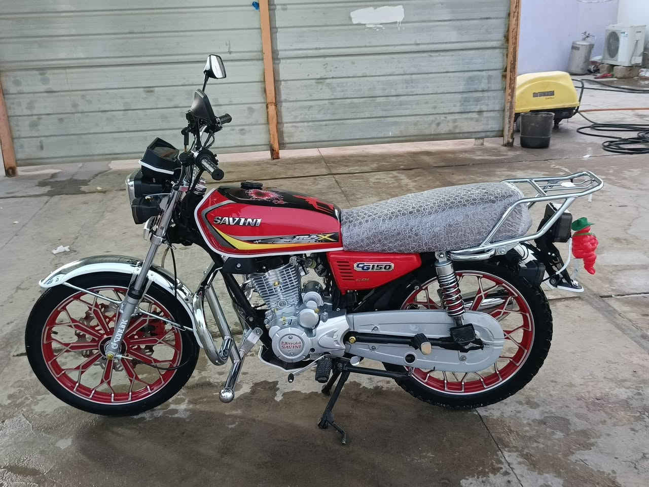 ما شاء الله للبيع ٢٠٢٤ شركة ما ناقصه شي جاهز لسعر ٧٠٠ وبي مجال قليل رقمي *********** حديثه
