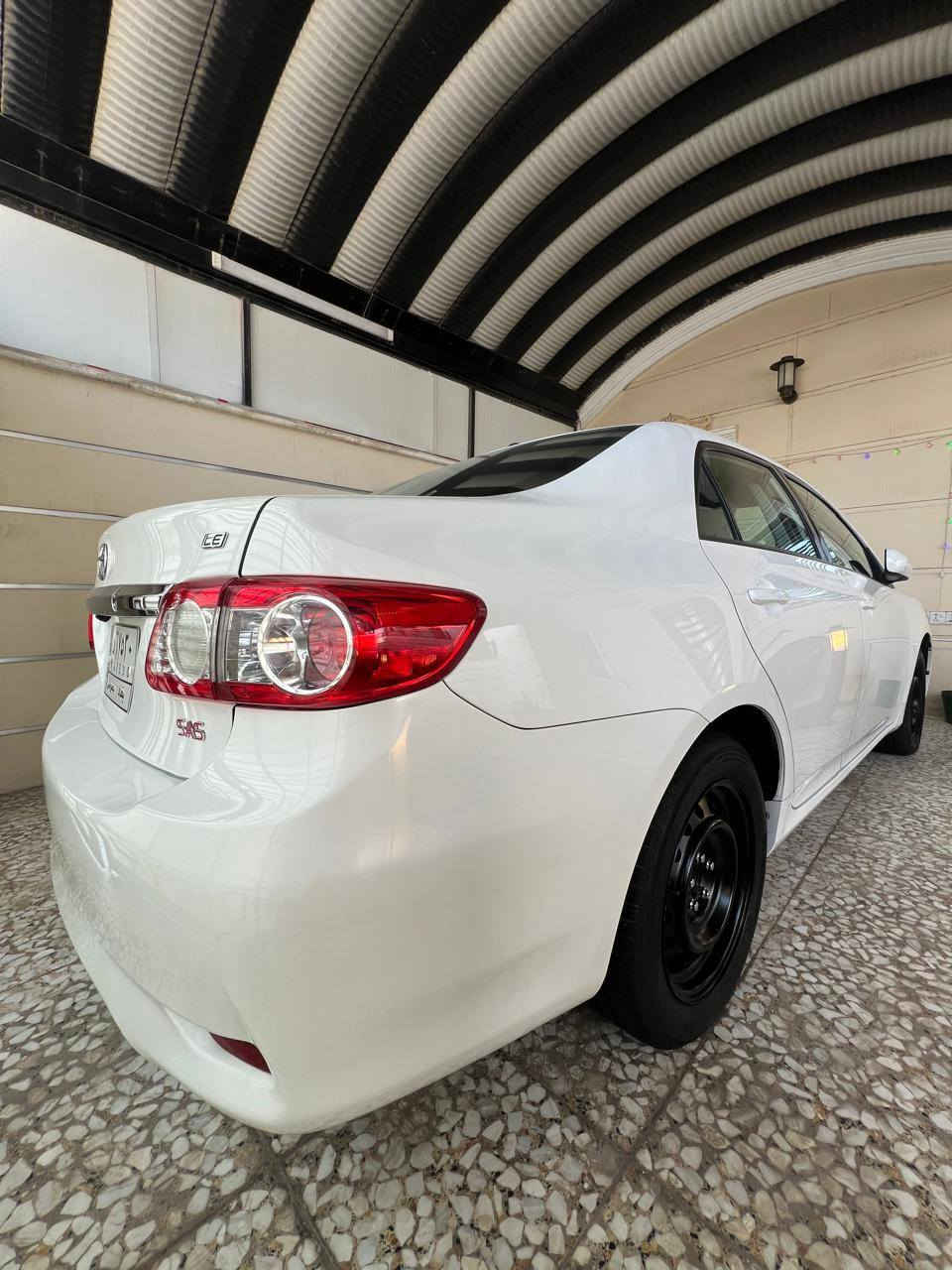 للبيع كورلا ٢٠١٢
امريكيه كلين
ماشيه ٥١ الف 
سيارة برغي ممفتوح بيه 
استعمال داخل المنطقه 
بيتي بلسيديه شرط للبياع مواصل بيه 
انظف سيارة بغداد 
***********
الشراي
