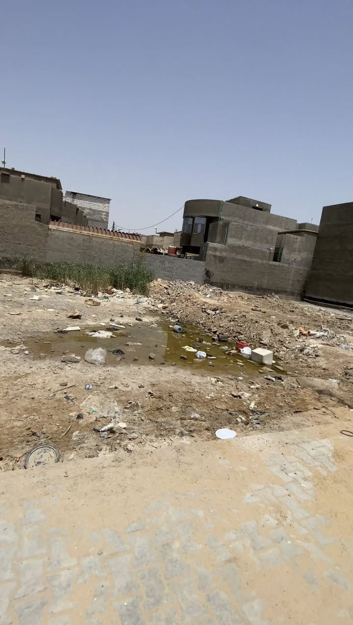 قطعه ارض في منطقه السنيديه للبيع
طابو زراعي سند 25 تحويل باسم المشتري
 
القطعه الاولى مساحه 210متر 

القطعه الثانيه مساحه 208متر 

عرض الشارع 8متر مقرنص 
سعر القطعه الواحده 
100مليون 
الاستفسار الاتصال 
***********
