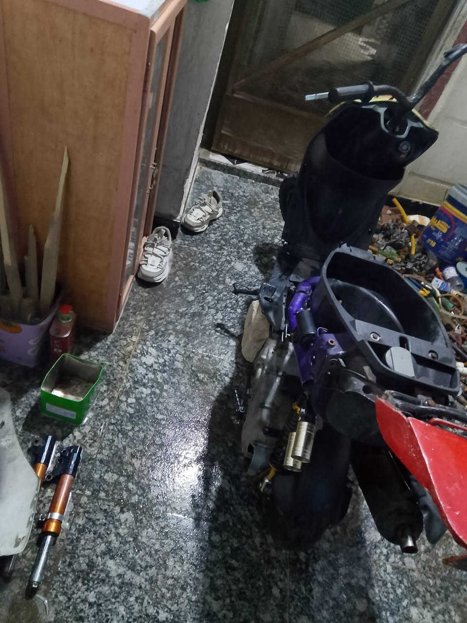 السلام عليكم دراجه للبيع ماكس عدله دراجه بيها قطع ناريه دراجه بوشه 55 دراجه حلوه ماكينت دراجه نقص كيشين السعر 350 بيها مجال قليل للشره مكان ببصره حكيميه يم النافورات***********
