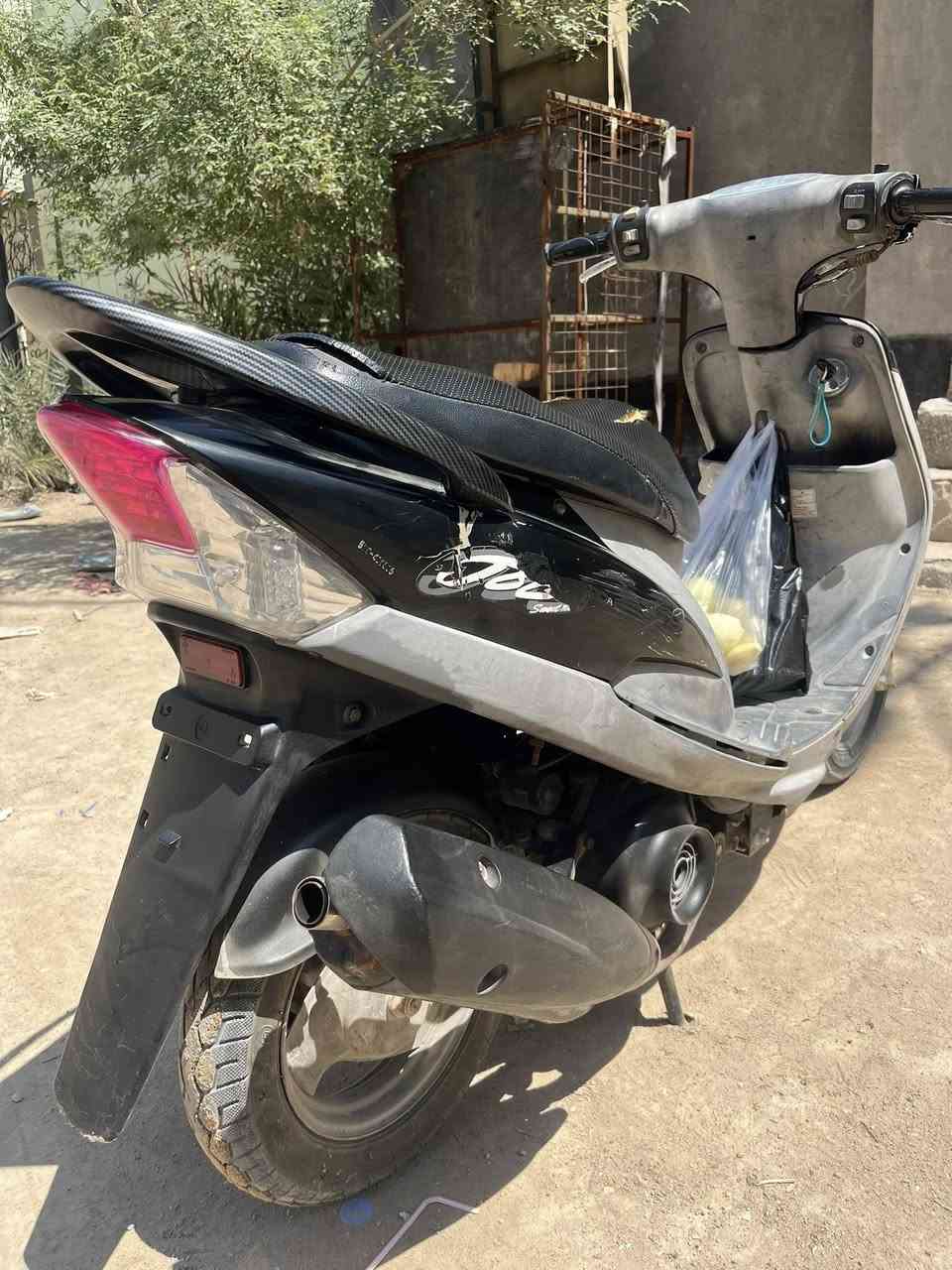 للبيع ماكس قجمه نضيفه مامفتوحه كلشي بلادي مامبدل شي بيه غير دبل امامي فقط شغاله جميع الكهربائيات ماعده سلف بسبب عدم تفرغ ومايكلف هوه وموجود صالنصه رياضي والبلادي ودراجه تعال وفحصه شوفت عينك عجبتك شايف خيرها سعر 770 وبيه مجال متواجد فقط واتساب *********** مكان بصره

