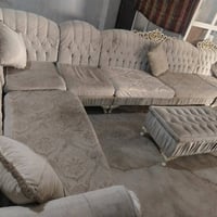 تخم ديوان 9 مقاعد نضيف سعره 250 خاص او واتساب 07734167673