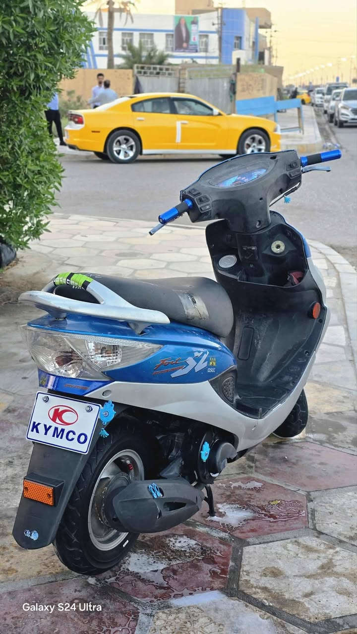 كامكو لبيع مبدل بيه كرايم شفت ماعوزه شي كلشي شغال بيه سعر ٦٠٠ مكاني رفاعي ***********
