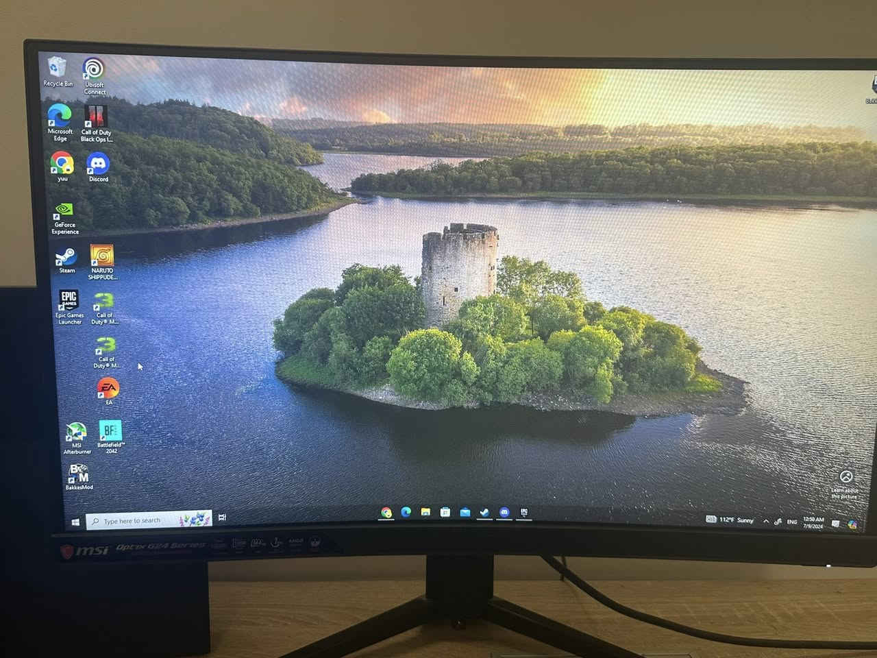 حاسبة وشاشة وماوس وكيبورد للبيع المواصفات :
RTX 3060 12GB MSI 
R5 3600
Ram 16 gb 
مبرد مائي مروحتين deep cool 
Monitor : Msi optic g24 , 1ms , 144hz 1080p curved
السعر مليون و ١٠٠ الف وبيها مجال 
***********
