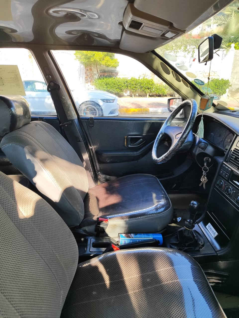 السلام عليكم 
بيجو 405
2012
بغداد انكليزي
جاهزه من الدعاميه لدعاميه
سعر 34 
وبيها مجال بصيط
واسط النعمانيه
*********** واتس اب 
***********
