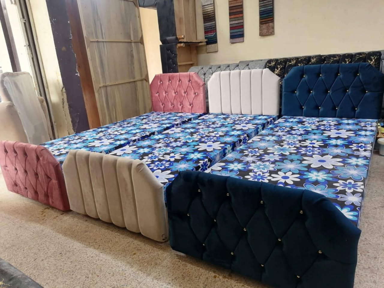 متوفر تخت نفر جديد 
#السعر65 الف فقط
 العنوان  الموصل الايمن للاستفسار تفضل خاص


**إذا كنت صاحب هذا الإعلان وتريد حذفه لأي سبب، رجاءا أرسل رسالة إلى الدعم الفني**