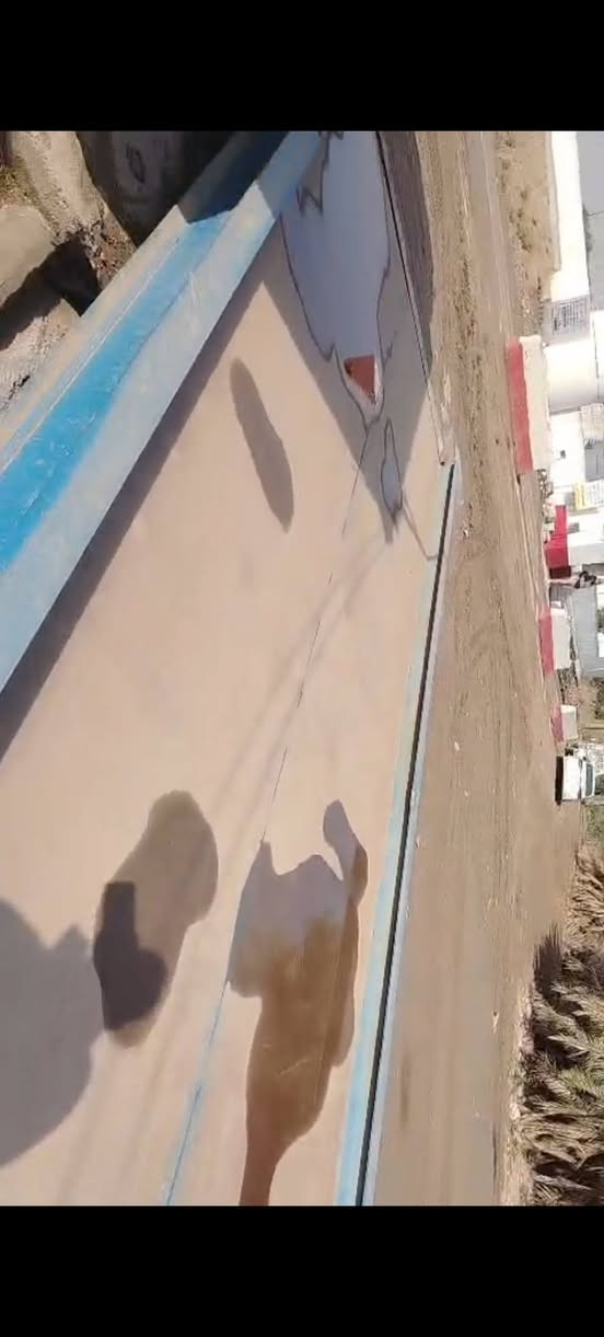 قبان جديد للبيع الطول سته متر لاستفسار ***********
