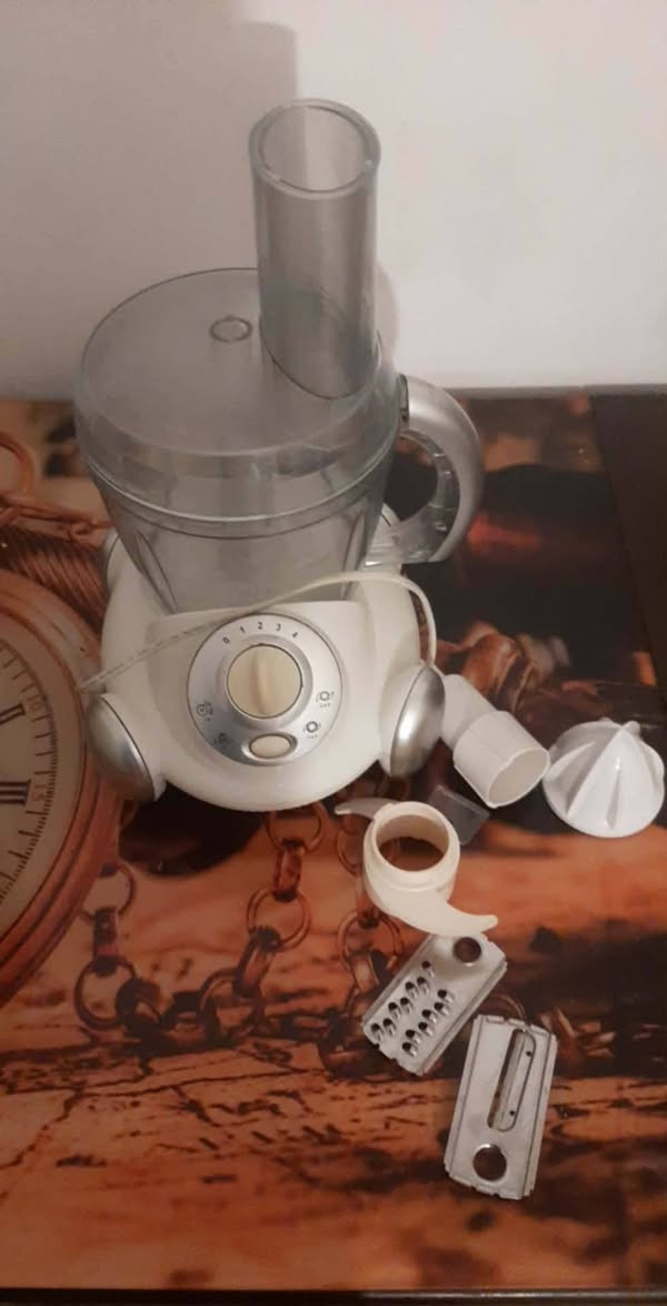 غراض للبيع للاستفسار خاص #للجميع#بغداد المكان قريب جامع النداء


**إذا كنت صاحب هذا الإعلان وتريد حذفه لأي سبب، رجاءا أرسل رسالة إلى الدعم الفني**