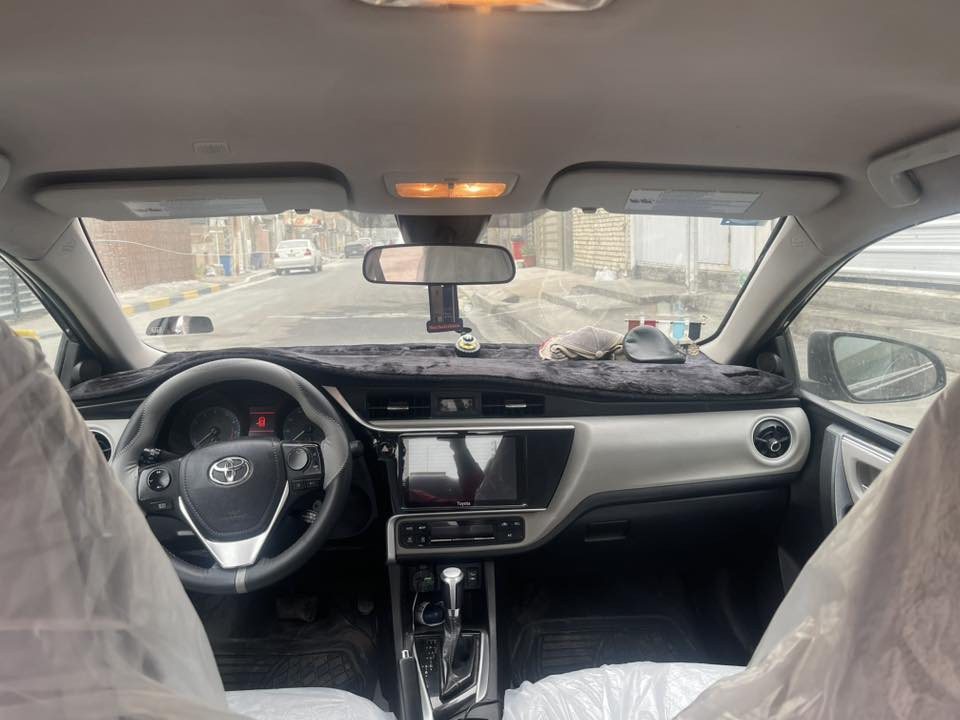 السلام عليكم للبيع فقط للبيع فقط كورلا 2019 مواصفات La وشادله شاشه ايباد حلوه السياره حادثه جاملغ وبنيد امريكا مبدلات اصليات نفس للون بدون اي صبغ وهنا بلعراق انطخت بين الباب والجاملغ الخلفي ونصبغااا بدون دواخل السياره نصبته كلش حلوه وسعره هم كلش حلو السعر ( 113 ) $ 
السياره باسمي شرط التحويل مكاني بغداد الشعب 

***********
