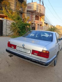 بي إم ٧٣٥ • غاز وبنزين • كربلاء