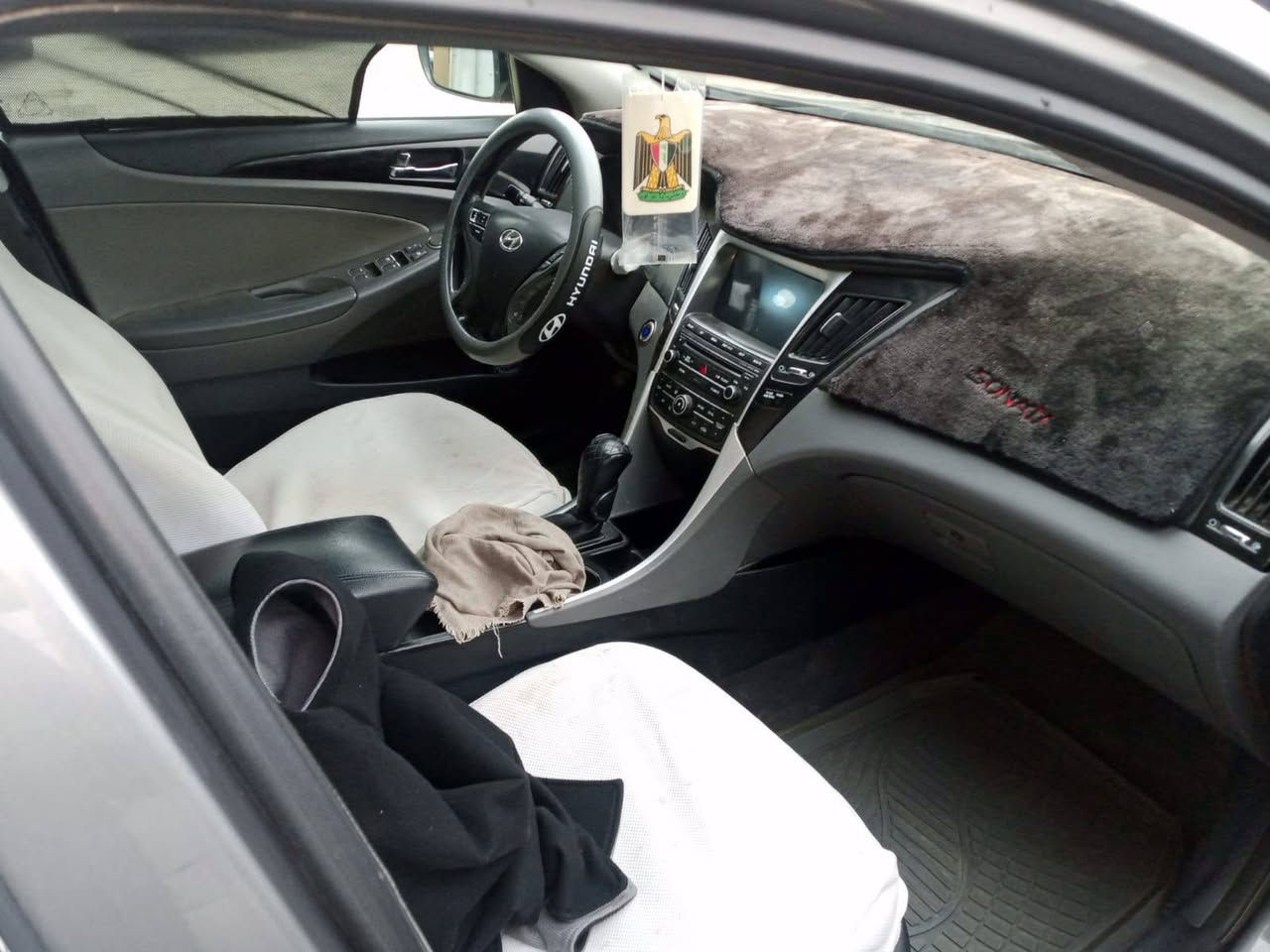 سلام عليكم للبيع سوناتا 2014 ورد امريكي محرك 2400   فووول موصفات بنراما تخم تاير سيار جاهزه من كلشي بيهه اربع قطع صبغ بدون دواخل فقط رقم بغداد تحويل ثاني يوم سعر 103 
***********
