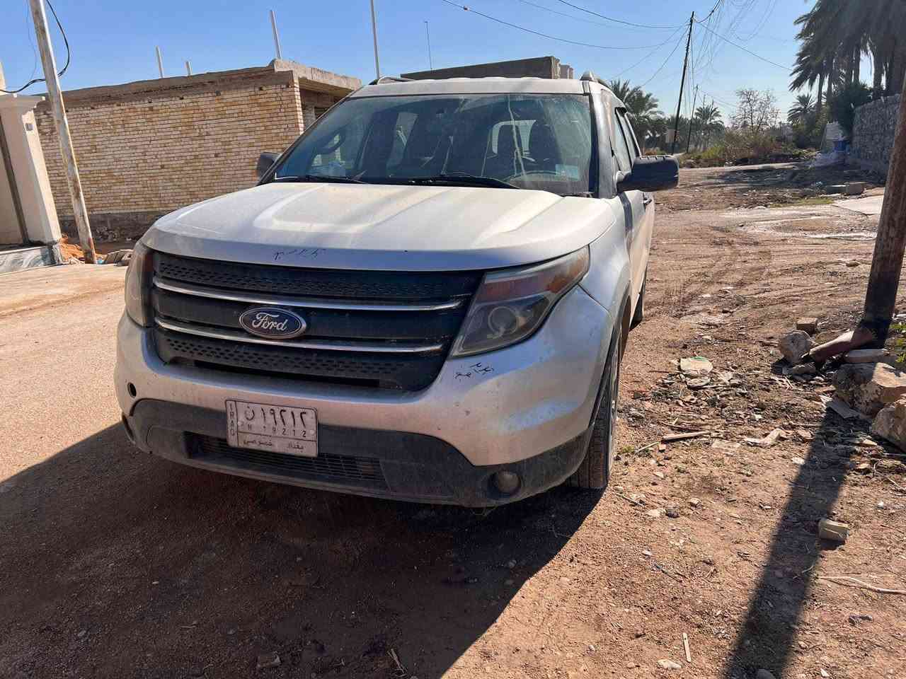 السلام عليكم
مكلف بالنشر اتصل براعيه 

للبيع او مراوس فورد اكسبلور موديل 2011 رقم بغداد بيه صبغ حزام مكفولة من الكلبه والجفيه والكص السياره بلاديه بس بيه خربطه بسيطه بالمكينه ابيع بدون مكينه السيارة تشتغل وتمشي طبيعي ودبل امامي جهة اليمين السعر110وبيه مجال المكان بغداد للاستفسار على الرقم بي واتس 
*********** بغداد, العراق
