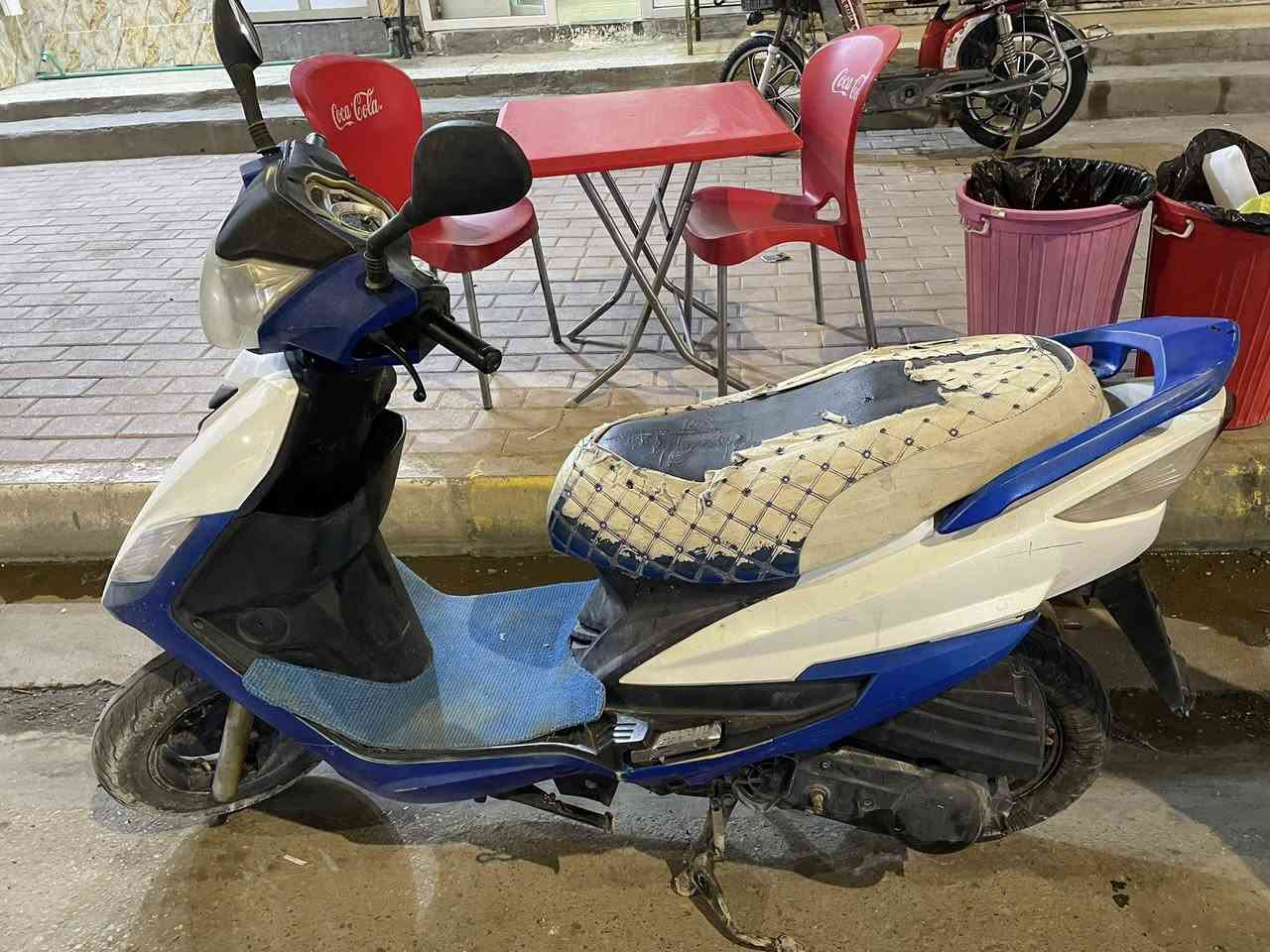 السلام عليكم

للبيع او مراوس حسب القناعه

دراجة هاوجي رص 

كهربائيات كلهة شغاله عدا الدشبول

دراجة كلش حلوة وكاعدة

الدراجة شغاله نكرة سلف

نقصهة دشبول ودوشمة للكشن فقط❤️

مكاني رمادي شارع السينما

مصطفى الراوي// ***********
