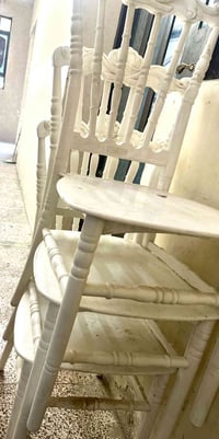 ٢٥ كرسي • حي الحسين • مقابل مول العربي