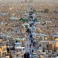 النجف الاشرف • وادي السلام • ذهاب السبت 6ص