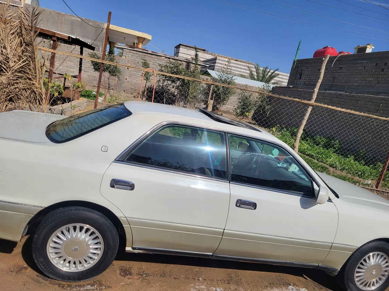 السلام عليكم 
راس الثور فلات كرستال أصل فول فتحة... محرك ٣٠٠٠ في في تي 
رقم بصرة سنوية ل ٢٧
السعر ٧٩ 
باقي التفاصيل عالخاص  ***********
