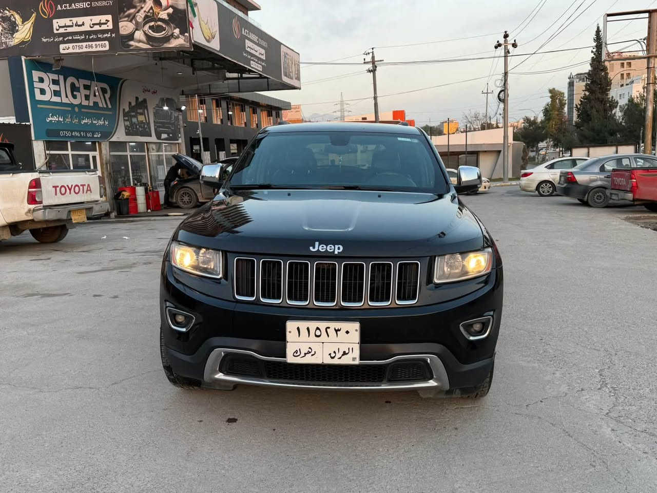 🚗 للبيع جيب موديل 2015 – وارد أمريكي 🇺🇸
📍 الموقع: دهوك

📞 رقم الاتصال:*********** متوفر واتس ابب
🔹 المواصفات:

- محرك 3600
- فول مواصفات عدا الفتحة
- كراسي كهرباء جلد + ميموري
- تدفئة للمقاعد
- ستيرن كهرباء (تدفئة )
- صندوق كهرباء (فتح/غلق بالشفط)
- تشغيل بصمة + تشغيل عن بعد
- كاميرا خلفية
- حساسات 
- منظومة زينون
- تحكم بالستيرن + شفت كير
- كير ماوس (8 سرعات)
- تبريد ثلج قطعتين
- تاير احتياطي (تخم)
- صدر جديد + هزة جديدة

📌 السيارة:

- وارد أمريكي (كلين تايتل)
- باسمي (سيارة جاهزة للنقل)

💰 السعر 195 

📩 للاستفسار الاتصال على الرقم أعلاه
