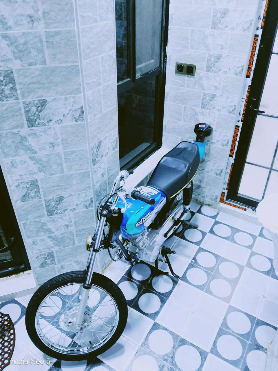 سلام عليكم دراجه 4 كير مكينه جديده دراجه حلوا وجديده دراجه حلوا ونضيفه وكلش نضيفه اني ماحجي تجي وشوف ومكينتها ممفتوحه شاصي احمد شهاب ودراجه اصولي بسمي غراضها كله احمد شهاب سعر 750 مكاني كربلاء سيف سعد رقم ***********🇮🇷✈️
