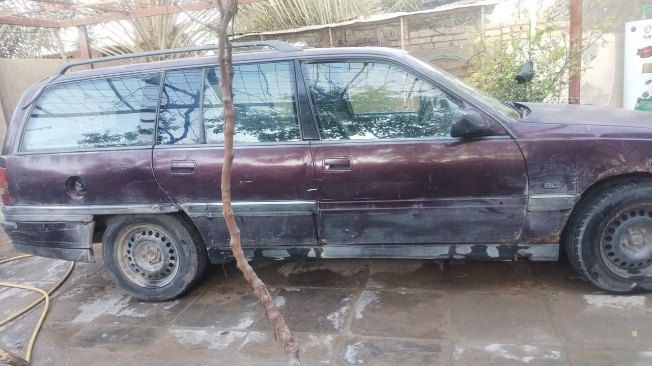 #للبيع اوبل ستيشن
#ابيع_شرط_المداور_ثاني_يوم
🔴رقم دولي(انكليزي) كربلاء
((سنويه جديده ماساقطة ))
موديل 93
🔴كير اوتوماتيك 🔴مكينه واكسن خير من الله جديدات
🔴 مكينة 2000(الفين)

🟢السعر 15ورقة وبيها مجال للشراي 
واتساب واتصال ***********
