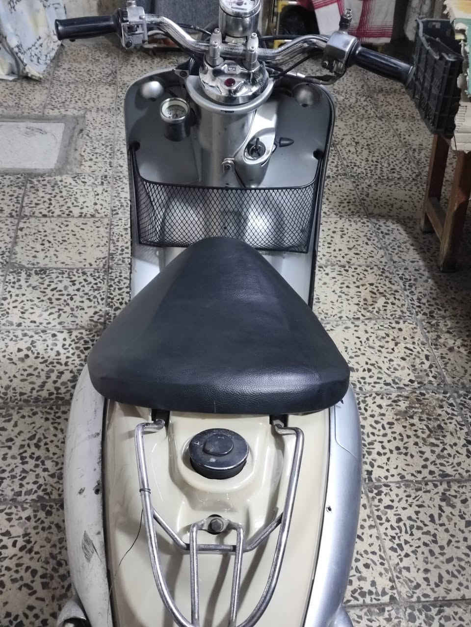 السلام عليكم هاي الكلاسك للبيع مكينه بلادي ممفتوحه نكره سلف تجي تفحص يله تشتري مكاني بغداد حي القاهره السعر350 وبيها مجال للشىراي


**إذا كنت صاحب هذا الإعلان وتريد حذفه لأي سبب، رجاءا أرسل رسالة إلى الدعم الفني**