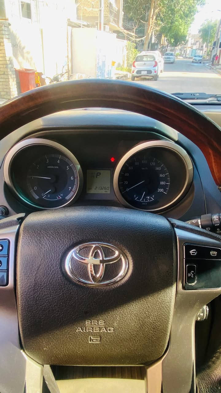 سلام عليكم برادو 12 بغداد 6 سلندر TXLماشيه 215 بيها قطعتين تبديل واي استفسار راسلوني على هذا الرقم ***********
