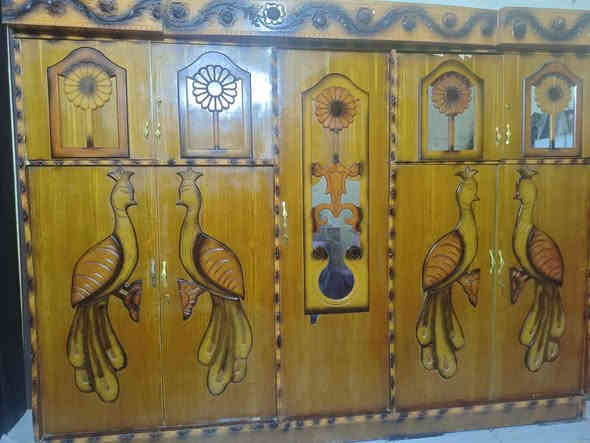 سلام عليكم غراض للبيع مكان دوره ابو دشير اكو توصيل بكروه شراي يتفضل خاص او واتس اب ***********
