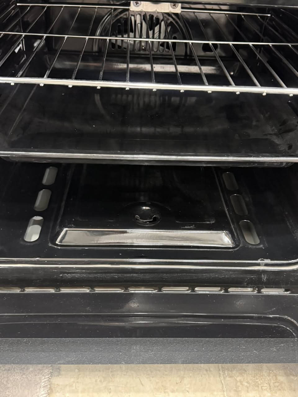 مرحبا للبيع فرن ماركة DLC بلتن غازي قياس 60 امانة الله ورسولة اخو الجديد اخذتة العام ب600


**إذا كنت صاحب هذا الإعلان وتريد حذفه لأي سبب، رجاءا أرسل رسالة إلى الدعم الفني**