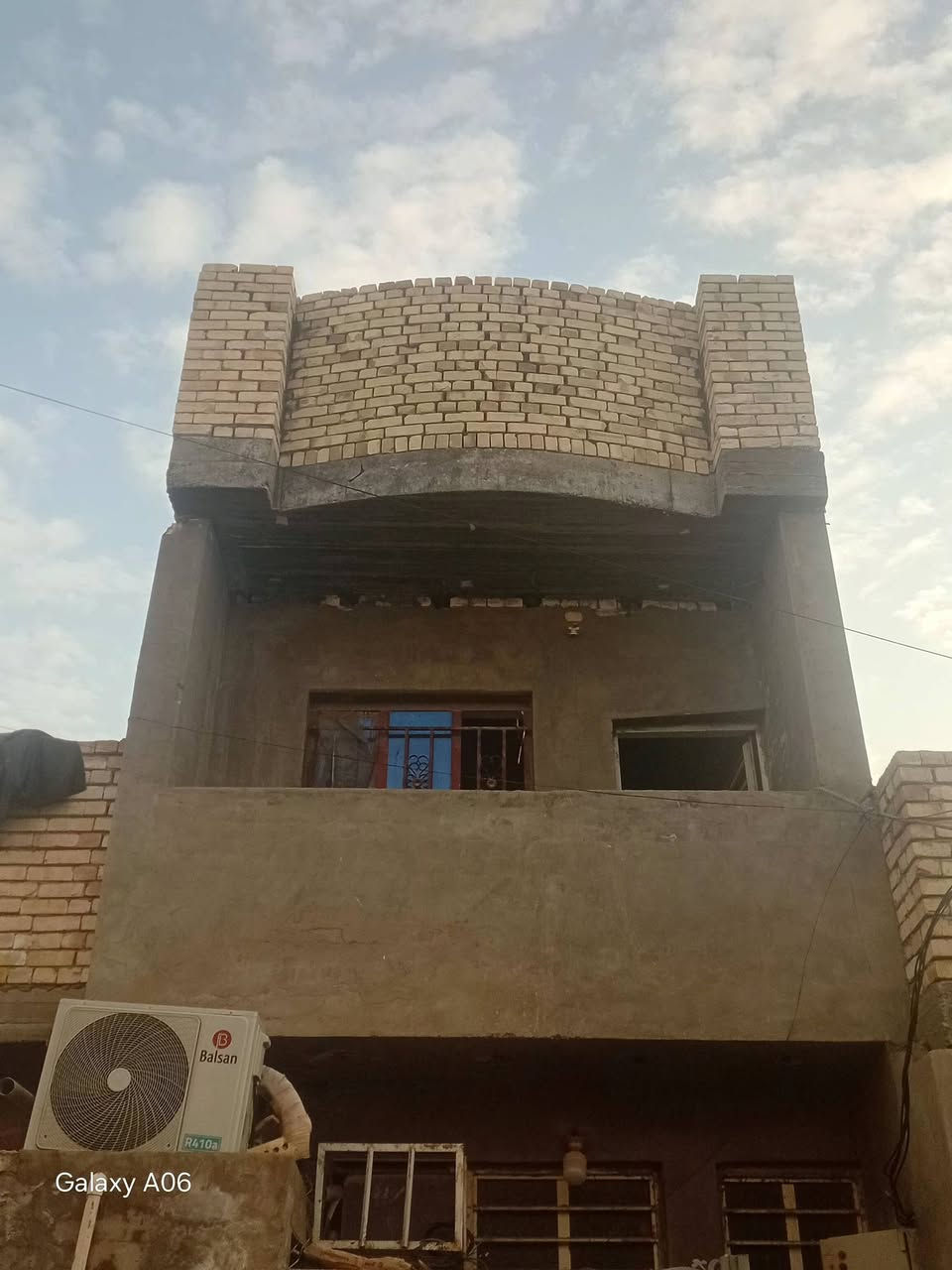 كادر بناء مصرى درجه  أوله استلام مهندس مقيم بغداد الجديده اشتغل علي الدبل وقطعي وكل شي رقمي بي واتساب ***********
