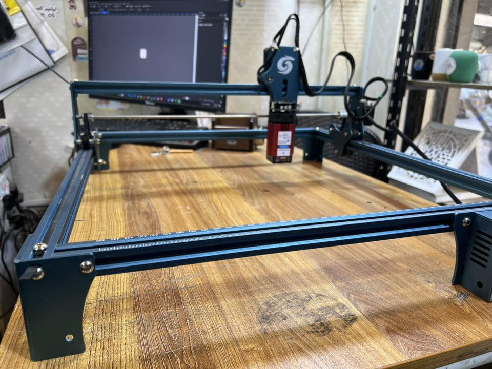 جهاز ليزر ٣٠ واط للبيع ٣٠٠ الف
للاستفسار ***********
