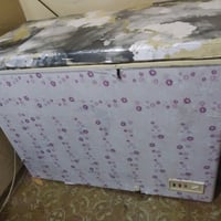 ثلاجة صغيرة • مجمدة • تبريد مو قوي