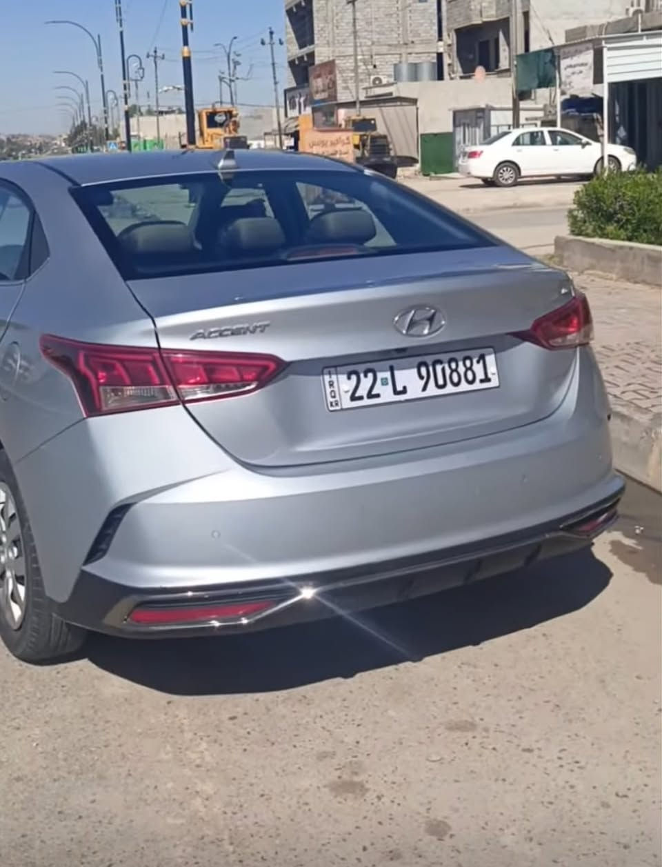 السلام عليكم اكسنت موديل 2022 مكينه 1600 دوش ماشيه 28 ميل / شاشه بلاديه / تحكمات مقود جهتين / ويل كب / لايت زنون / مثبت سرعه/ كامره / مانع انزلاق / تدفئه تبريد كفاله/ سياره جديده ربع متصرف عليها / السعر 95 و بيها مجال بسيط /مستعجل على البيع لان عندي ظرف 
مكاني الديوانية ام الخيل 
للتواصل على هذا الرقم فقط ⬇️ 
0781 623 8839
