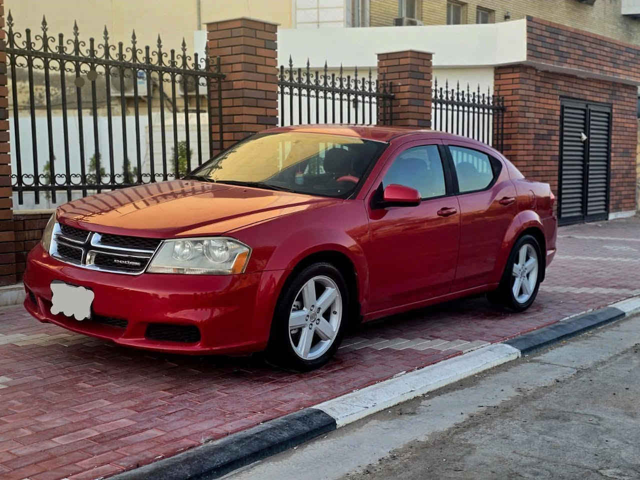 عندي سياره دوج افنجر ٢٠١١
رقم كربلاء بأسمي 
محرك ٢٤٠٠ 
٤سلندر
بيهه  خياس بسيط بالباب
للأستفسار الاتصال على الرقم 
السعر 88   
 (***********)
