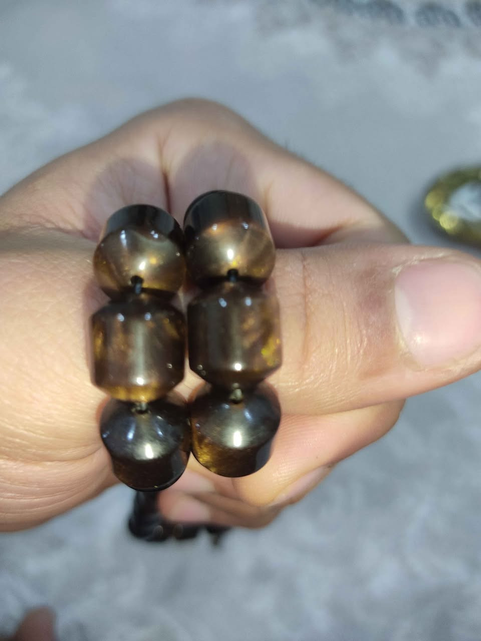 سبح  بكلايت الماني خراطة تركية يدوية بالكامل الكركوشة حياكة يدوية بالكامل 
عدد الخرز ٤٧
عدد الفواصل ٢
ثقوب الشاهد للخيط ٢
جميع الكلام المذكور مذمم عليه 
سعرها ٥٥ الف مكاني بالنجف الاشرف  
السبحة مشرية بسعر الجملة من مصدر موثوق يعني بكلايت الماني بشرط الفحص والسعر المناسب للقطعة 
جميع الخرز تحتوي فاير ذهبي جميل جدا 
رقم الهاتف ***********
ماعندي بس هل سبحة النجف, العراق
