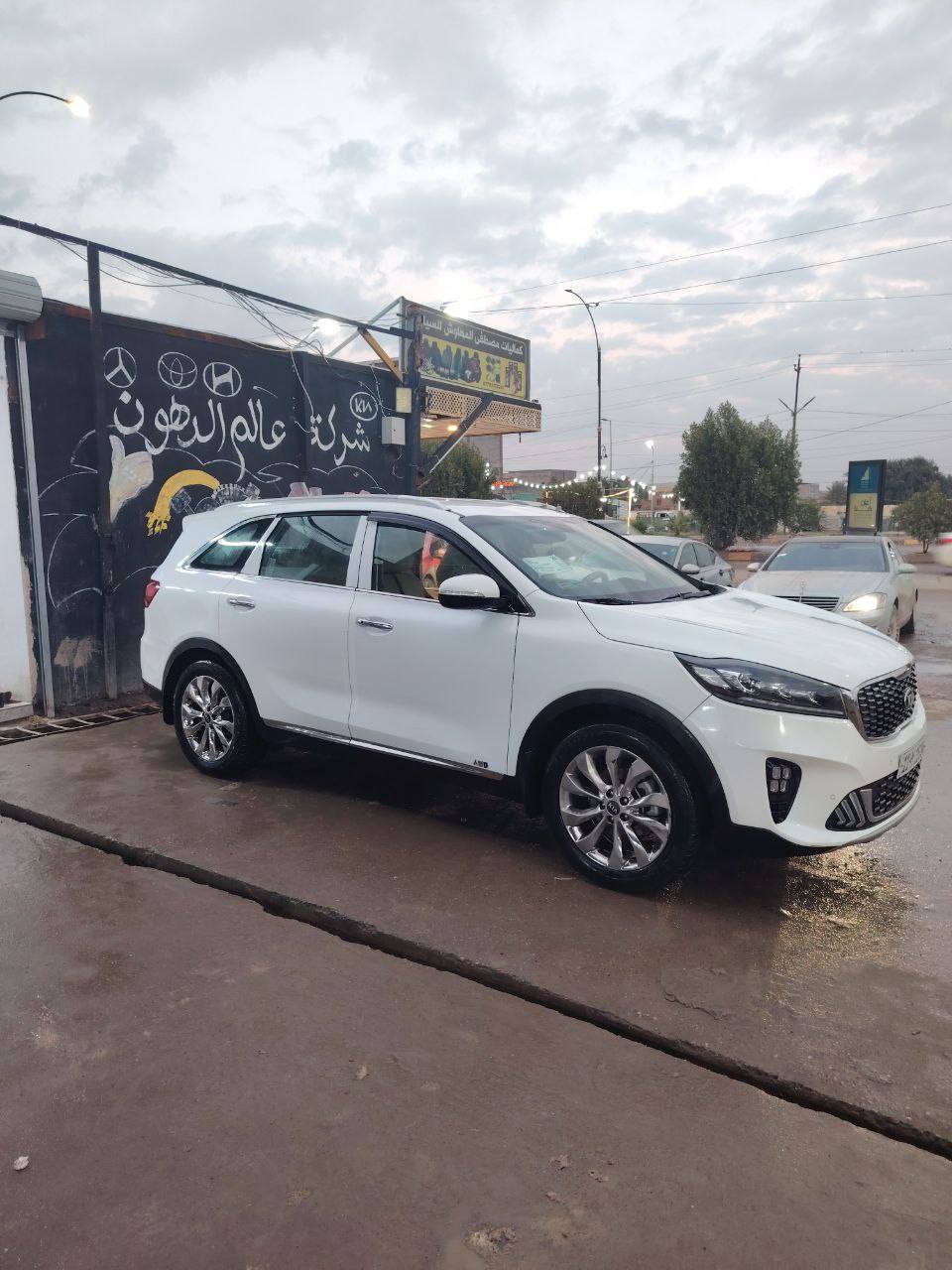 السلام عليكم
سورنتو للبيع
موديل2018 شكل20 بغداد بسمي تحويل ثاني يوم
خليجي 
ماشيه120 حقيقي 
٦ سلندر 
سبعه راكب 
مكينه كير حداديه جديد 
السعر /240  وبيها مجال بسيط 
مكان السياره صلاح الدين بيجي 
*********** صالح الحلبوسي
