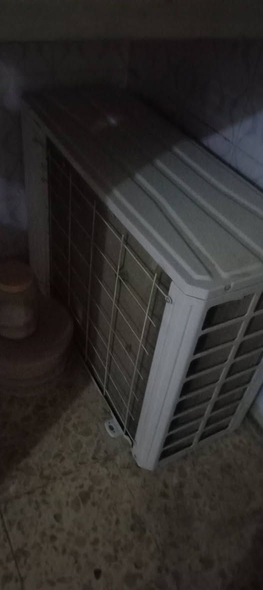 سبلت 2 طن كري مستخدم موسم واحد فقط 
للبيع


**إذا كنت صاحب هذا الإعلان وتريد حذفه لأي سبب، رجاءا أرسل رسالة إلى الدعم الفني**