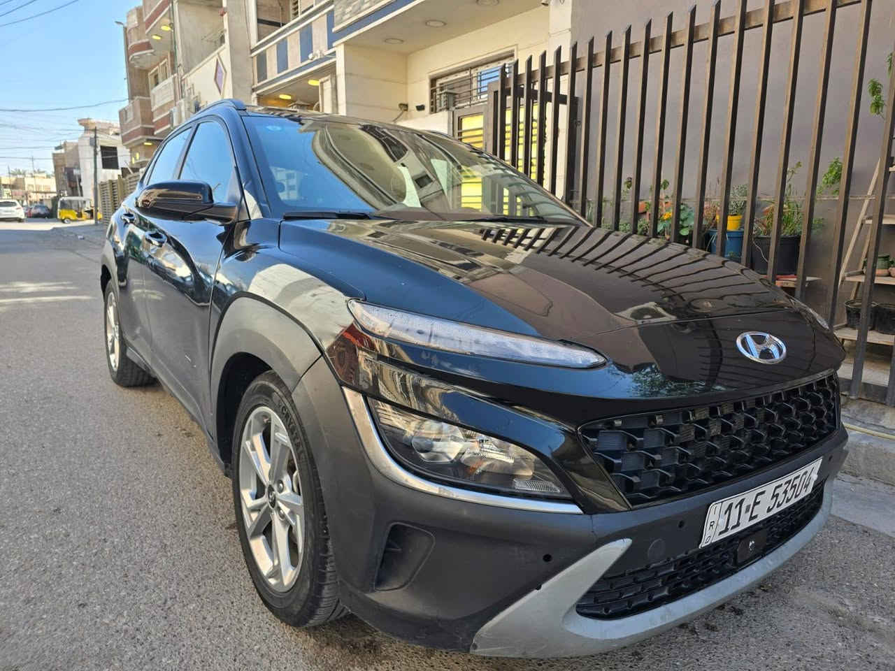 كونا موديل ٢٠٢٣ رقم بغداد دولي جديد فوول مواصفات سلايت محرك ٢٠٠٠ دووش بصمه تشغيل بصمه أبواب رادارات تحويل مسار شاشه كبيرا كامرا دواره فوول تحكمات مري شفط ثلاث انظمه قياده كشنات كهرباء تدفئه تبريد كشنات اشاير بلمري ماشيه ٤٠  كير محرك تبريد صدر جاهز وجديد بيه بنيد وجاملغ صبغ السعر  122  الاتصال ***********
