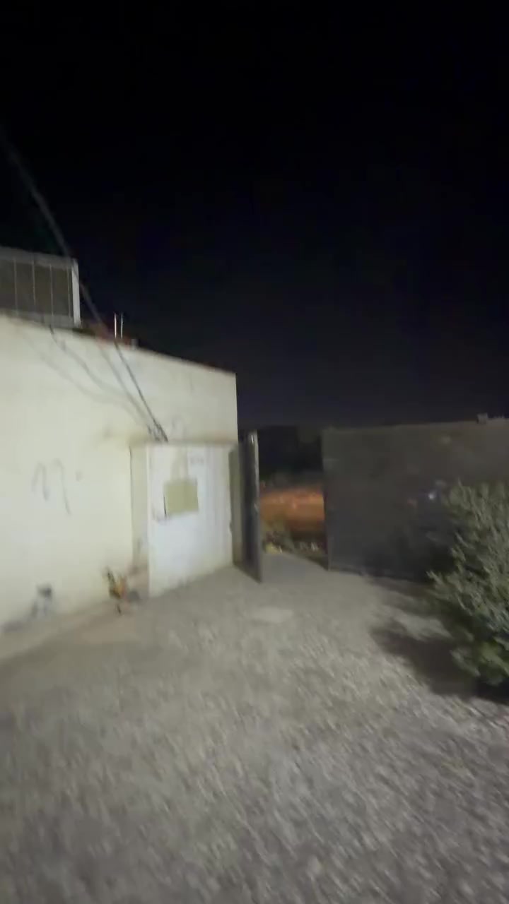 بيت للايجار في مجمع البرديني على شارع ال 40 يحتوي على 4 غرف نوم بدل الايجار 500


**إذا كنت صاحب هذا الإعلان وتريد حذفه لأي سبب، رجاءا أرسل رسالة إلى الدعم الفني**