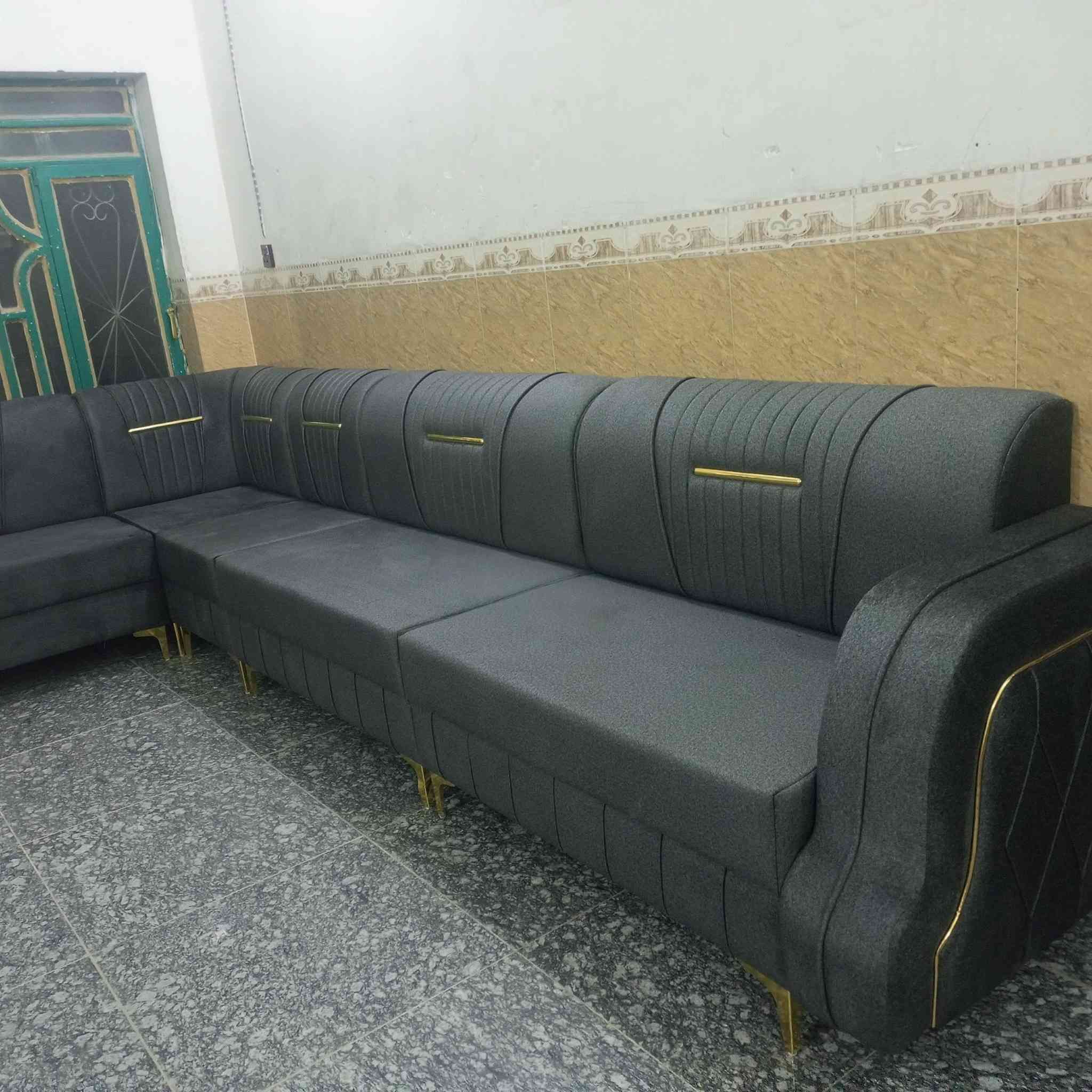 نشتري جميع التخامه المستعمله تبديل التخم القديم بتخم جديد بابل الحمزه الغربي حي الدولار قرب عماره دكتور ناجي أتصال ***********
