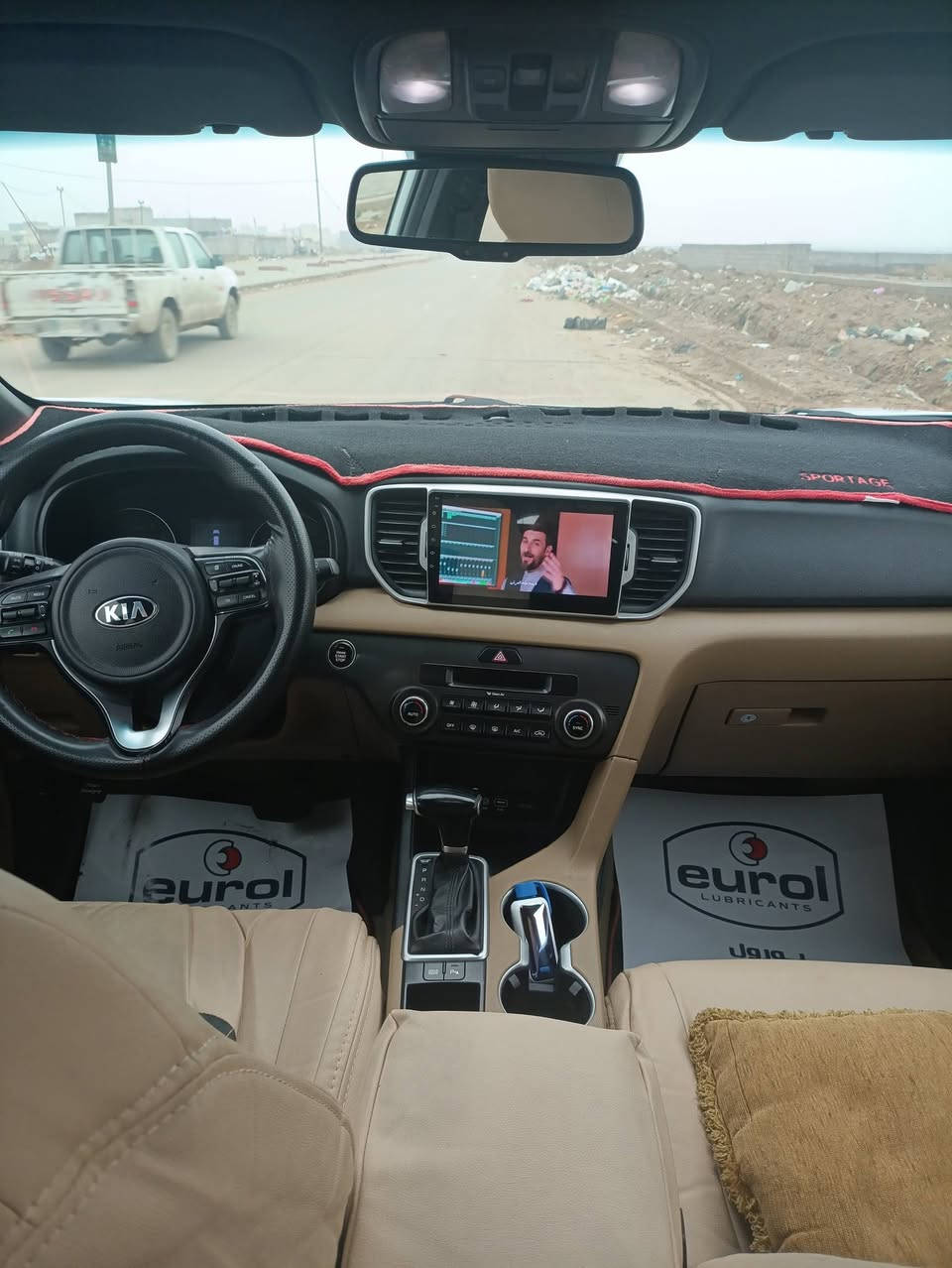 للبيع سبورتج 16 شكل 2017 خليجي رقم بغداد انكليزي بانوراما سنوية وهزة جديد تحويل ثاني يوم مكفولة كفالة عامة من الصبغ والضربة فقط خدوش ضمان الدولية محرك 2000 دوش المرغوب داخل لونين اسود وبيجي اشاير بالمري مري شفط حساسات امامية وخلفية ثلاث وضعيات للقيادة  ( اوتو سبورت ايكو ) ويلكب ١٩ السيارة كلشي متذب عليها سستم صوت JBL تبريد قطعتين سويجات اثنين وياها ماشية ١٤٤ ألف كلم
 السعر175$
السيارة سويت عليها ادامة كاملة تشمل منظومة الوقود تبديل فيت بم كاربيد وواحد احتياط ومنظومة التبريد فريز جديد دسكات جديد لأربعة اطارات تبديل زيت الكير امزويل أمريكي تبديل ماء الراديتر نوعية ياباني تبديل دهن البريك تبديل الدرع أسفل السيارة دوشمة جديدة مكان السيارة بغداد الحسينية 
 للأستفسار ***********
