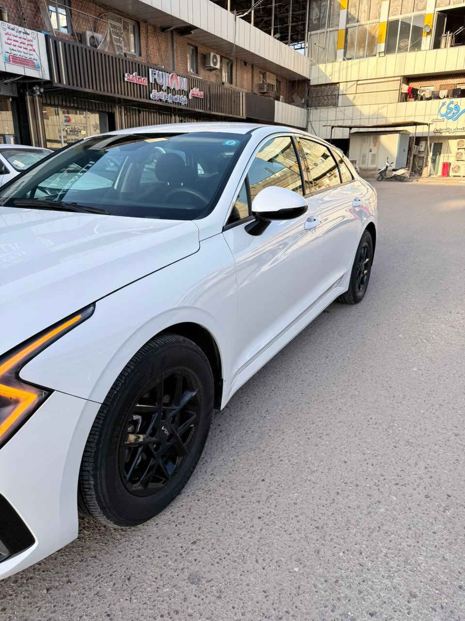 ⚜️السلام عليكم
للبيع K5LXS 🔺

دخول جديد 2025 🔺

محرك  تنفس طبيعي 2.5 🔺

ماشيه 20 الف ميل فقط 🔺

لايت ليد 🔺

شاشتين متصلات 🔻

نقطة عمياء 🔺

تحديد مسار 🔺

شاحن لاسكلي 🔺

اشاير بالمري 🔺

اللون ابيض مميز 🔺

مثبت سرعة تفاعلي 🔺

السيارة نظيفة جدا وجاهزة لبيع 🔺

حادث سطحي بنيد وقبق جنطة مبدل  

السعر : ١٩٥ وبيها مجال 

رقم الشاصي KNAG24J74S5316063

للتواصل : *********** 🔺
