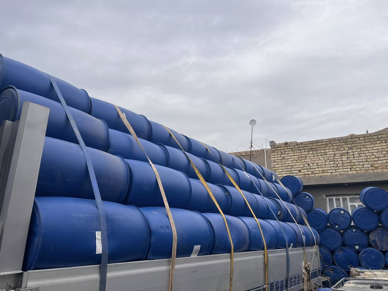 سلام عليكم براميل 220لتر  ***********1///سعر 16الف واصل
