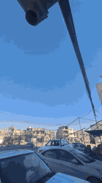 سلام عليكم ورحمه الله وبركات البيع او مراوس حسب القناعه بيكم نيسان 2002 محرك كير اكسل مكفول تبريد بس كمبريسر تخم تاير غرفه جديد اربع جناكيل بتره حداديه سبعين بل ميه مصبوغه عام رقم انبار  سنويه 27 سعر 55 بيه مجال *********** مابي واتساب
