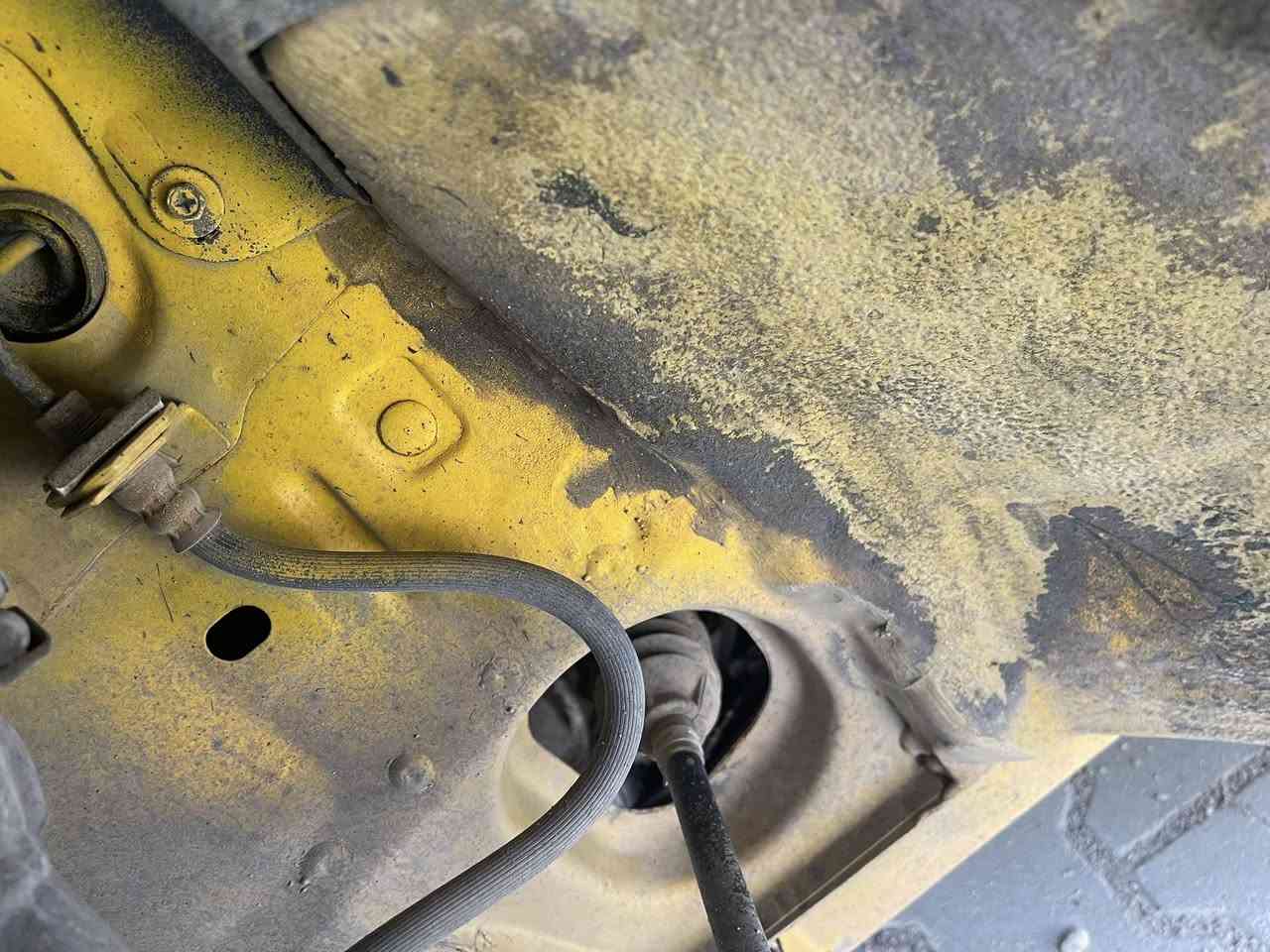 السلام وعليكم سياره سايبه للبيع موديل 2013 مصبوغه حزام للجماليه وبيه ضربه جاملغ خلفي مكينه جديده وكير مكفول شواصي مكفوله اكو فطر خفيف ب بدنه 
***********
