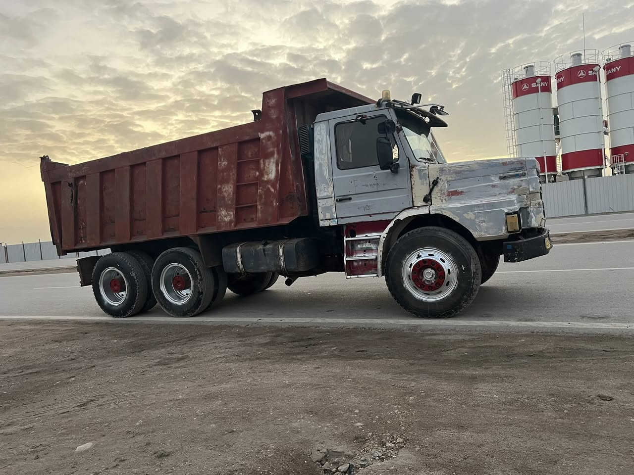 السلام عليكم
سكانيا 112 للبيع مكينه وگير خير من الله طخم تاير كهربائيات شغاله سياره جهازه للعمل رقم بصره  

العنوان ناصريه مركز   // ***********
