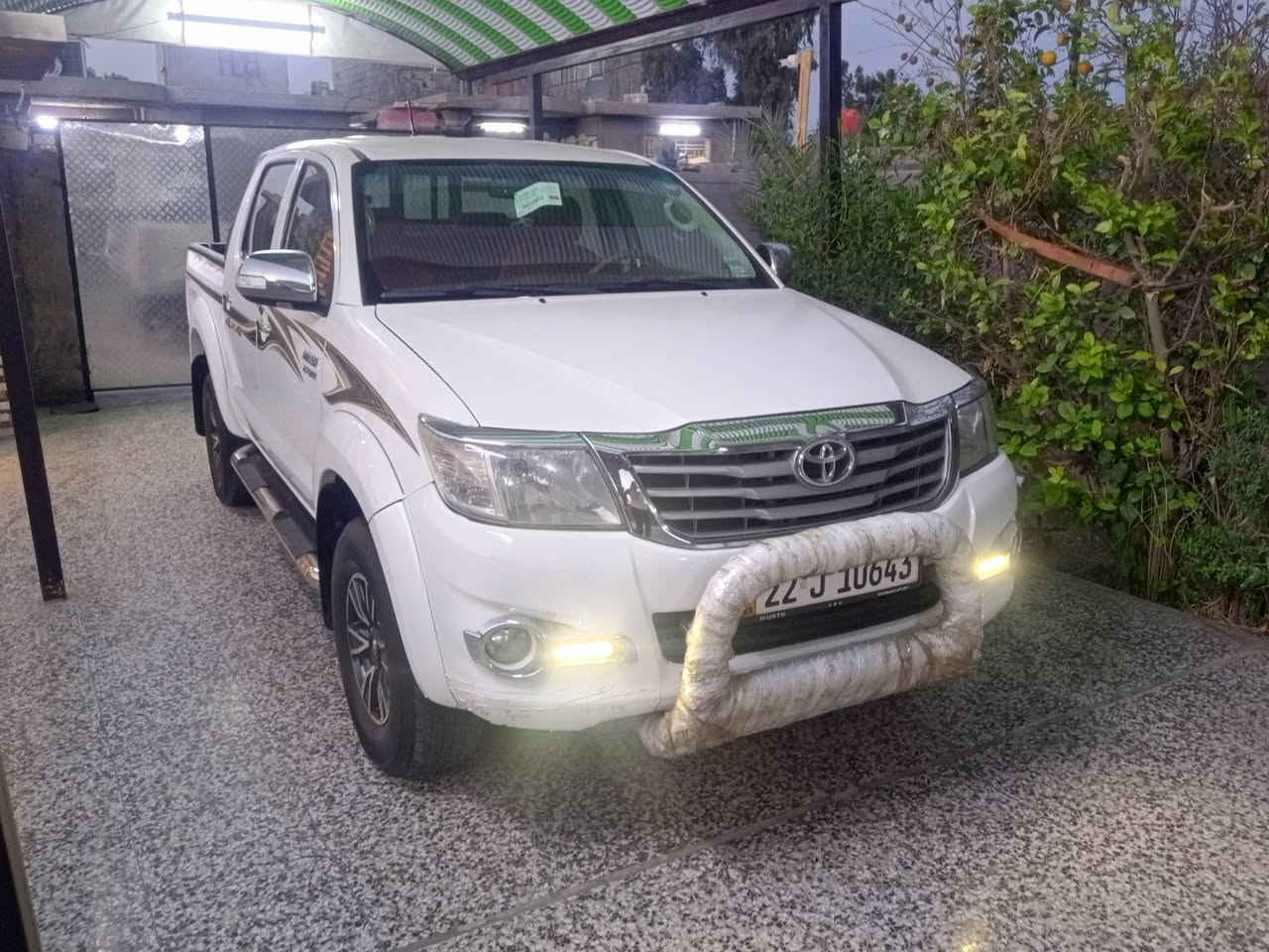 السلام عليكم للبيع بيكم هايلوكس موديل 2015 كويتي كفاله عامه على وضع الشركه رقم ربيل بسمي شاصي 22 مكينه ما مفتوحه سبير منازل مكاني بغداد رقم الهاتف ***********
