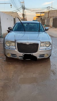 كرايسلر 300 • موديل ٢٠١٠ • سيارة جديدة