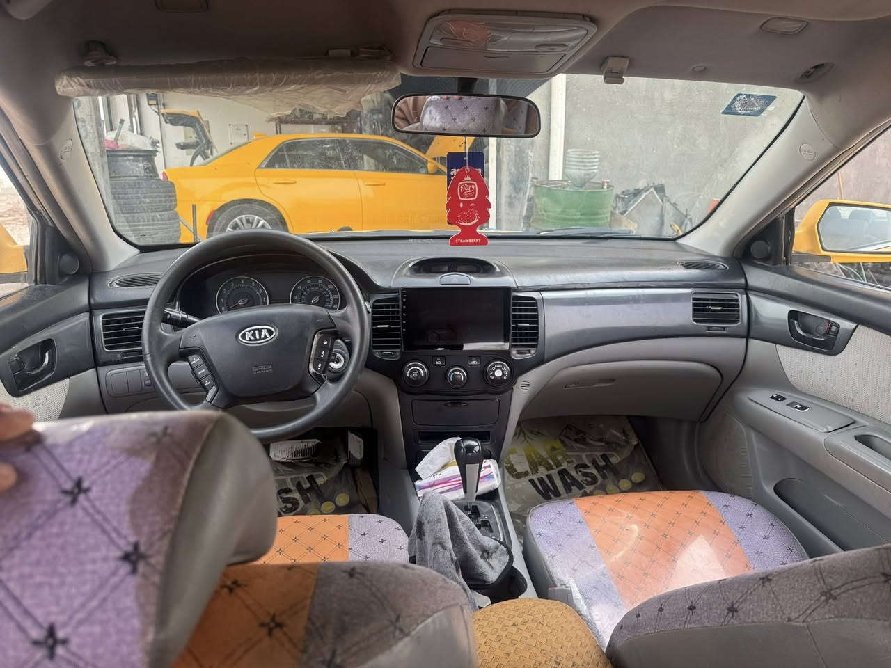 السلام عليكم كيا اوبتيما 2008 وارد أمريكي بيه بنيد مبدل سياره جاهزه للأخير مصفره هيئه وغرامات رقم إنكليزي قادسيه مكان السياره ناصريه مدينه الصدر السعر 94 للاستفسار ***********
